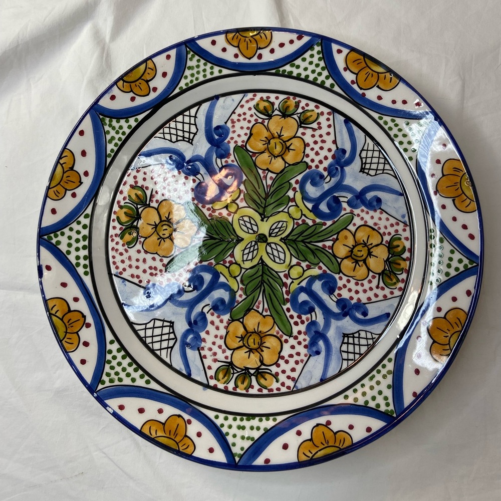 Vintage Floral Ceramic Wall‎ Plate Hand Painted Hnos Martinez SL Spain 12"